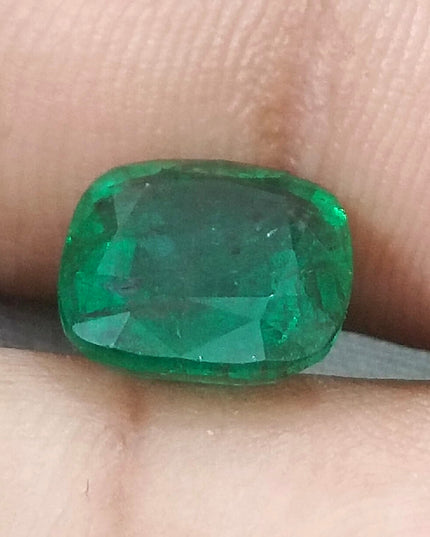 GSI Certified 3.38ct Deep Vivid Green Natural Emerald Minor Oiled Loose Gemstone