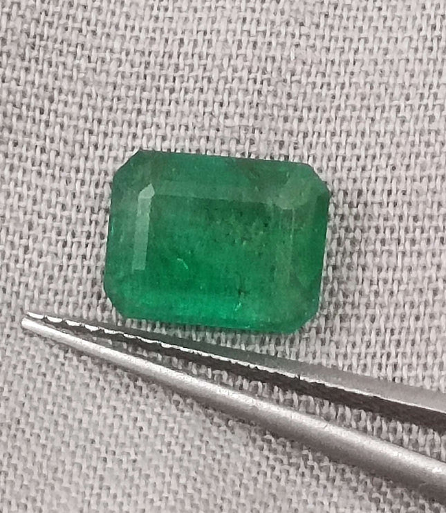 1.78ct Certified Natural Zambian Emerald.