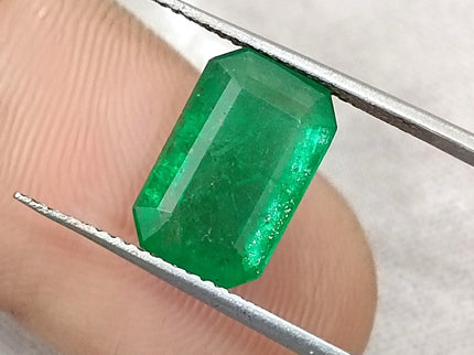 Swat Emerald 4.31ct Certified Natural Deep Green Octagon Cut Loose Gemstone