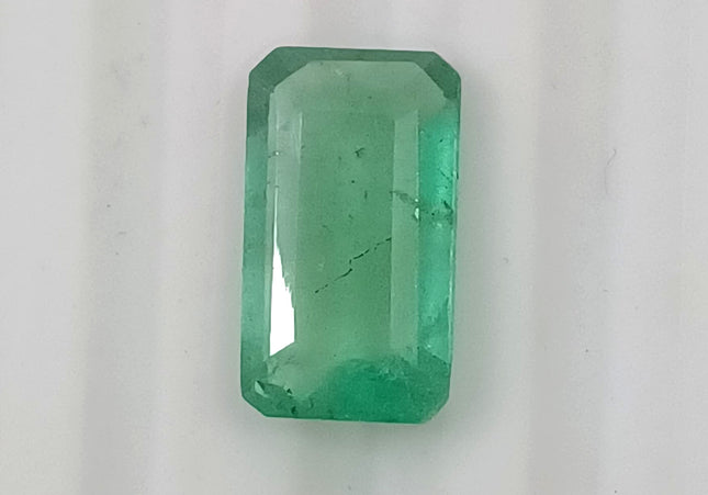 2.74ct GSI Certified Medium Green Zambian Emerald Minor Oiled Loose Gemstone