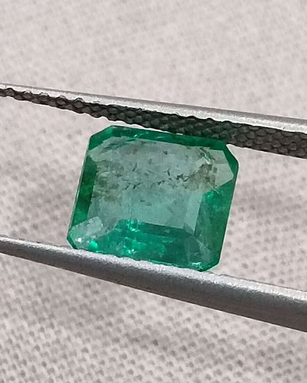 1.38ct Natural Zambian Emerald GSI Certified Minor Oiled Loose Gemstone