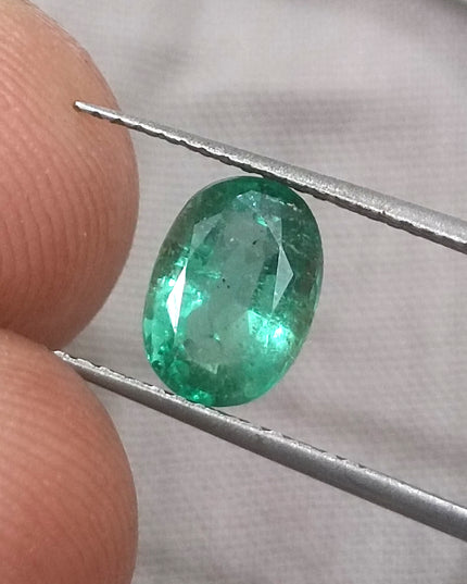 GSI Certified 1.38ct Bright Medium Shamrock Green Natural Zambian Emerald Minor Oiled Loose Gemstone