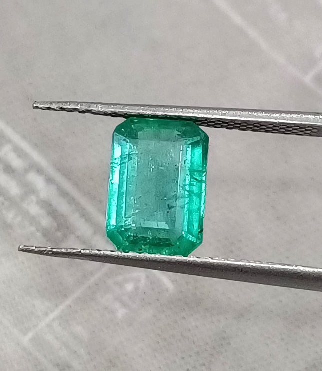 1.47ct Emerald Natural Pastel Green Octagon Cut Minor Oiled Loose Gemstone