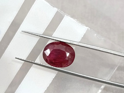 3.23ct Unheated Ruby Natural SGL Certified Deep Ruby Red Oval Gemstone