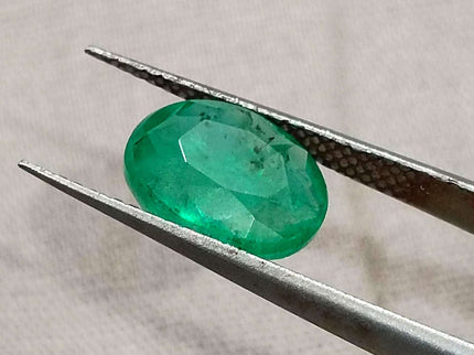 Swat Emerald 2.39ct Certified Natural Medium Green Loose Gemstone