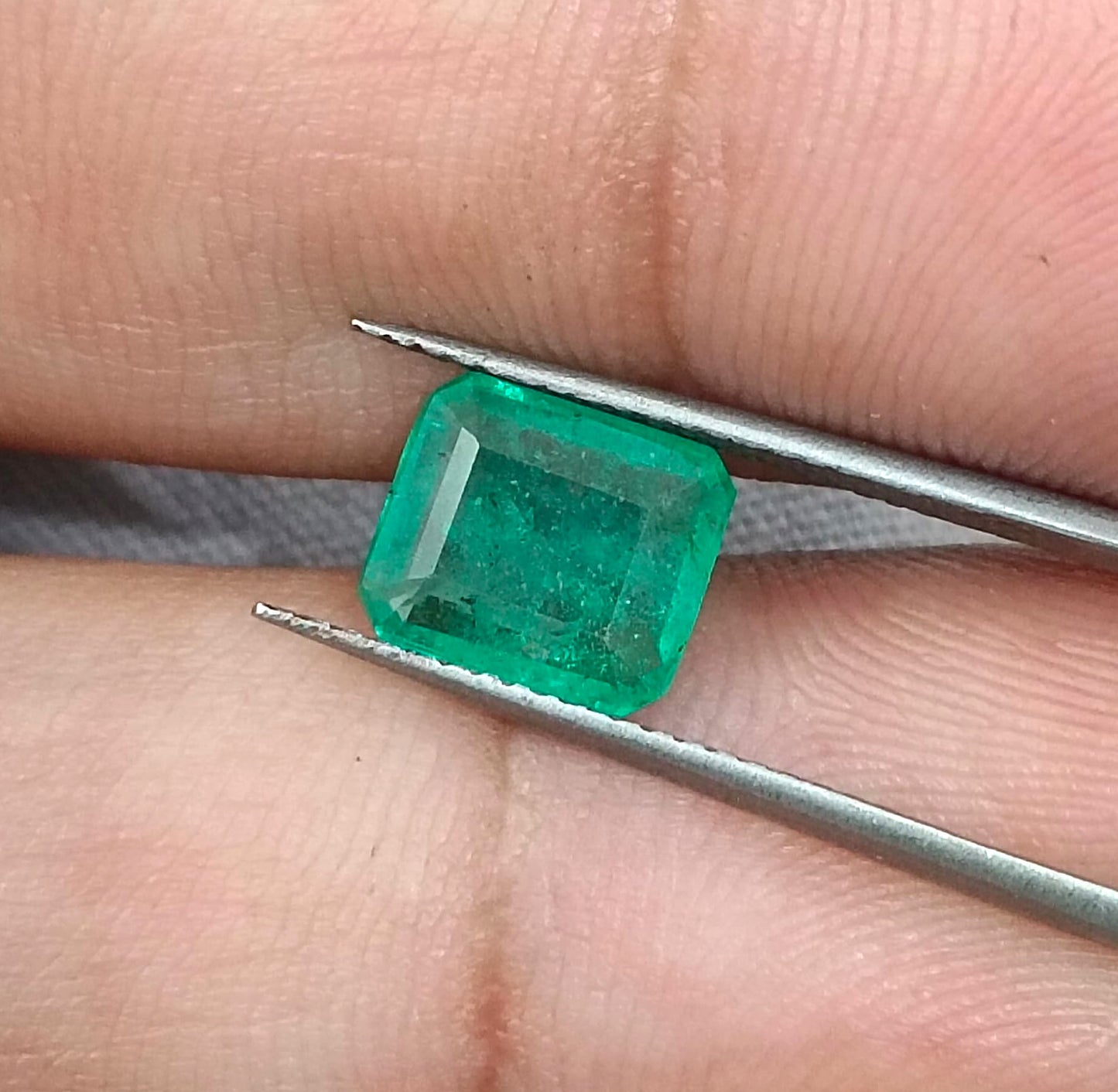 1.75ct Zambian Emerald, 100% Natural Earth Mined Gemstone