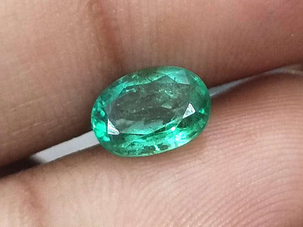 1.38ct Certified Zambian Natural Emerald.