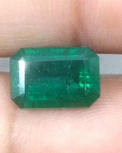 GSI Certified Dark Green Zambian Emerald Minor Oiled Loose Gemstone