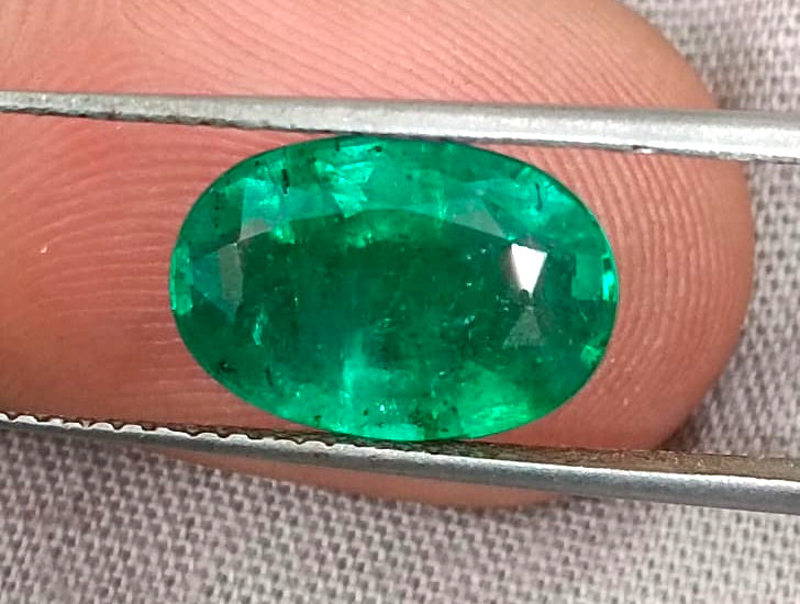 Swat Emerald 3.60ct Vivid Deep Green Natural Oval Cut Loose Gemstone