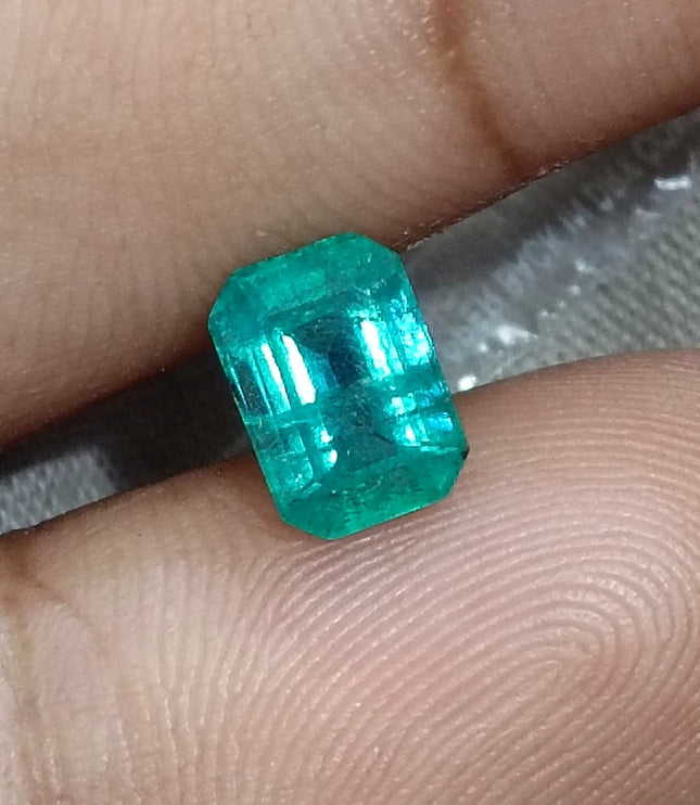 Natural Zambian Emerald 1.40ct SGL Certified Medium Bluish Green Octagon Cut Minor Oil Loose Gemstone