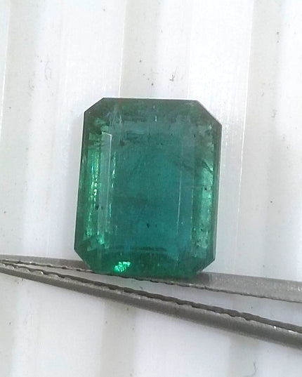GSI certified 2.76ct Deep metal Green Zambian Emerald Minor Oiled Loose Gemstone