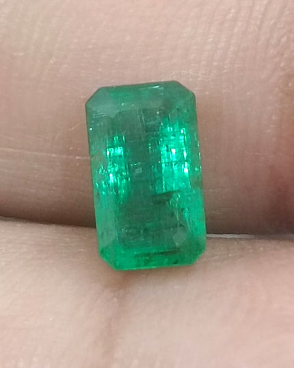 GSI Certified 1.68ct Deep Golden Green Natural Panjshir Emerald Minor Oiled Loose Gemstone