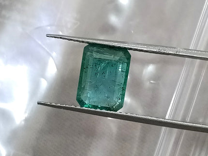Natural Emerald 2.14ct Medium Green SGL Certified Octagon Cut Gemstone