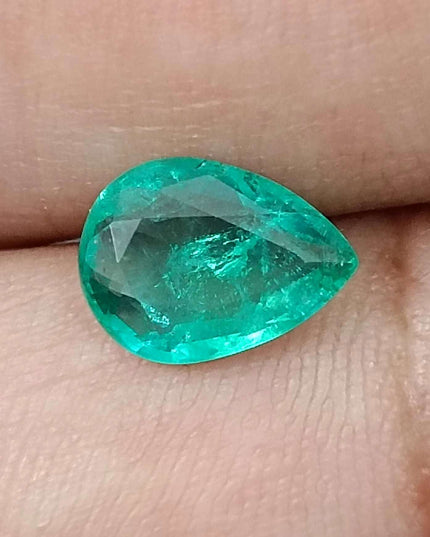 GSI Certified 1.65ct Medium Green Zambian Emerald Minor Oiled Loose Gemstone