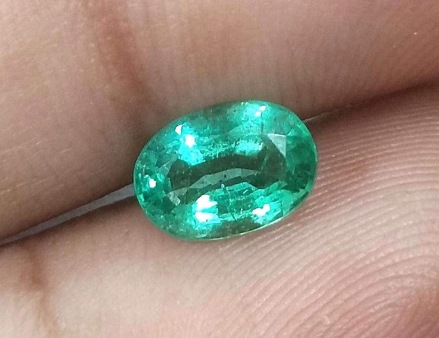 1.38ct Certified Zambian Natural Emerald.