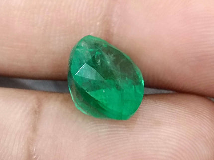 7.30ct Emerald Natural Certified Medium Bright Alpine Green Cushion Cut Stone