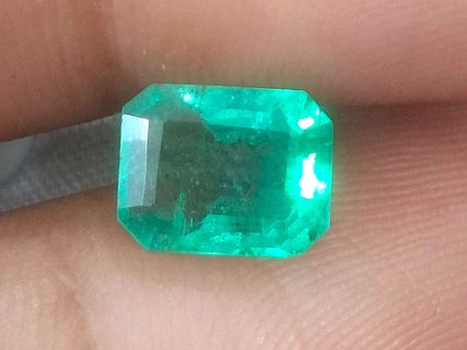 2.03ct Certified Colombian Natural Emerald