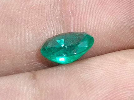 1.74ct Natural Emerald Deep Green Zambia Oval Cut SGL Certified Minor Oil Gemstone