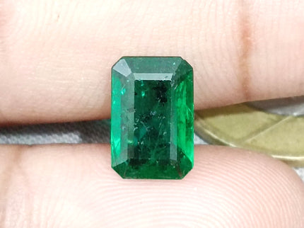 2.26ct Natural Emerald Vivid Green Zambian Octagon Cut Gemstone