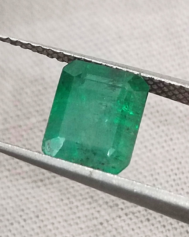 GSI Certified 2.42ct Medium Green Zambian Emerald, Natural Gemstone