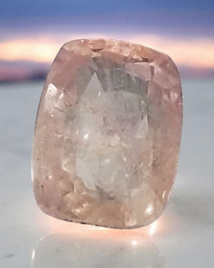 IGI Certified 4.90ct Padparadscha Sapphire Natural untreated Gemstone