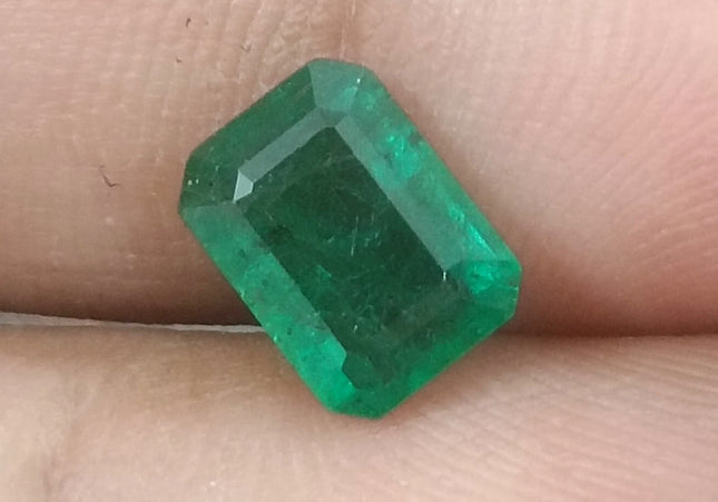 GSI Certified 1.51ct Deep Golden Green Natural Zambian Emerald Minor Oiled Loose Gemstone