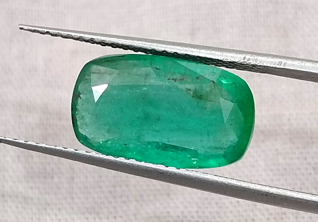 3.99ct Natural Zambian Emerald, Deep Green Cushion Cut Minor Oiled Loose Gemstone.