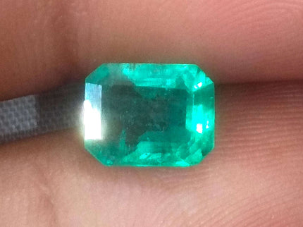 2.03ct Certified Colombian Natural Emerald