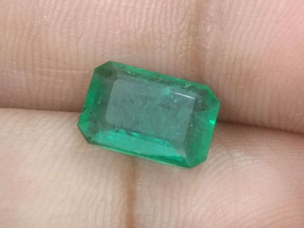 Zambian Emerald 2.73ct Certified Natural Medium Deep Green Loose Stone.