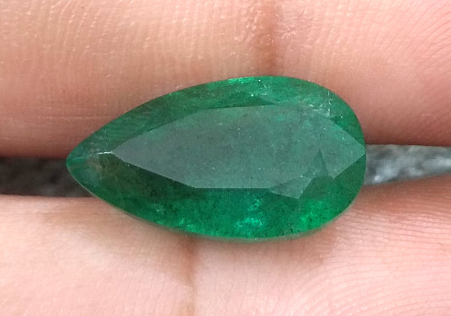 9.61ct Deep Vivid Green Natural Emerald, Earth Mined Gemstone