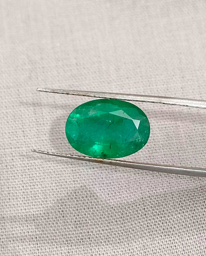 4.23ct Pakistan Emerald, 100% Natural Earth Mined Gemstone