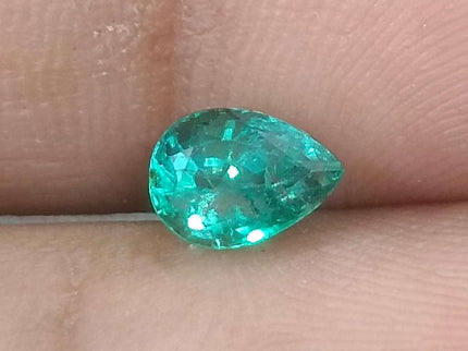 1.04ct Natural Emerald Medium Bluish Green GSI Certified Zambian Pear Cut Gemstone