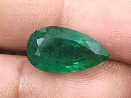 9.61ct Deep Vivid Green Natural Emerald, Earth Mined Gemstone
