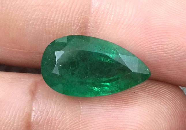 9.61ct Deep Vivid Green Natural Emerald, Earth Mined Gemstone