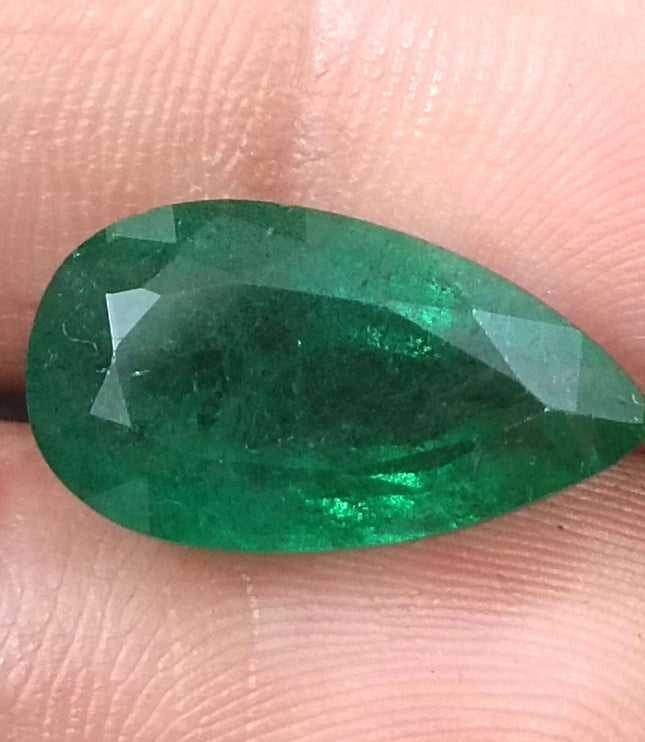 9.61ct Deep Vivid Green Natural Emerald, Earth Mined Gemstone