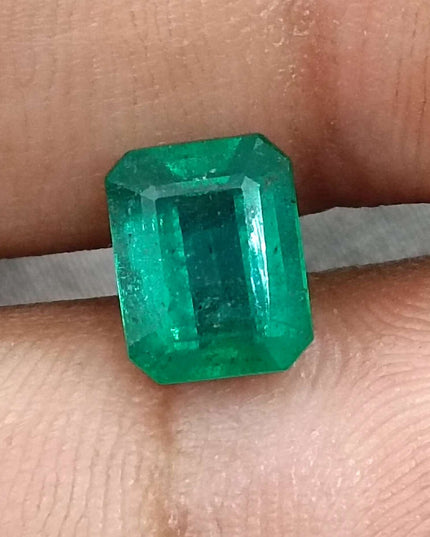 GSI Certified 1.87ct Medium Deep Green Zambian Emerald Minor Oiled Loose Gemstone