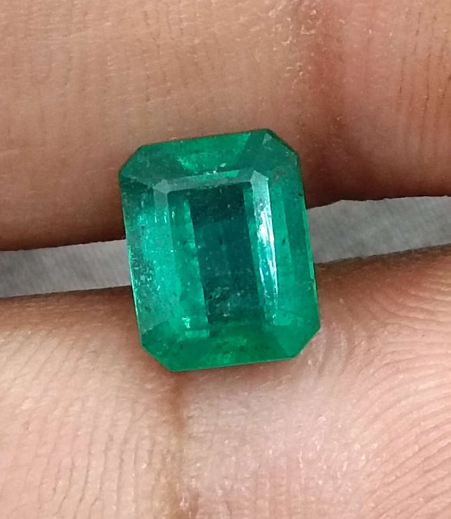 Certified 1.87ct Natural Zambian Emerald Stone