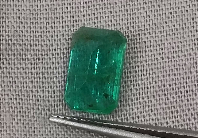 GSI Certified 1.84ct Deep Green Natural Zambian Emerald Minor Oiled Loose Gemstone