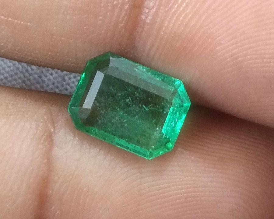 2.35ct Certified Zambian Natural Emerald Medium Bright Pure Green Octagon Cut Stone