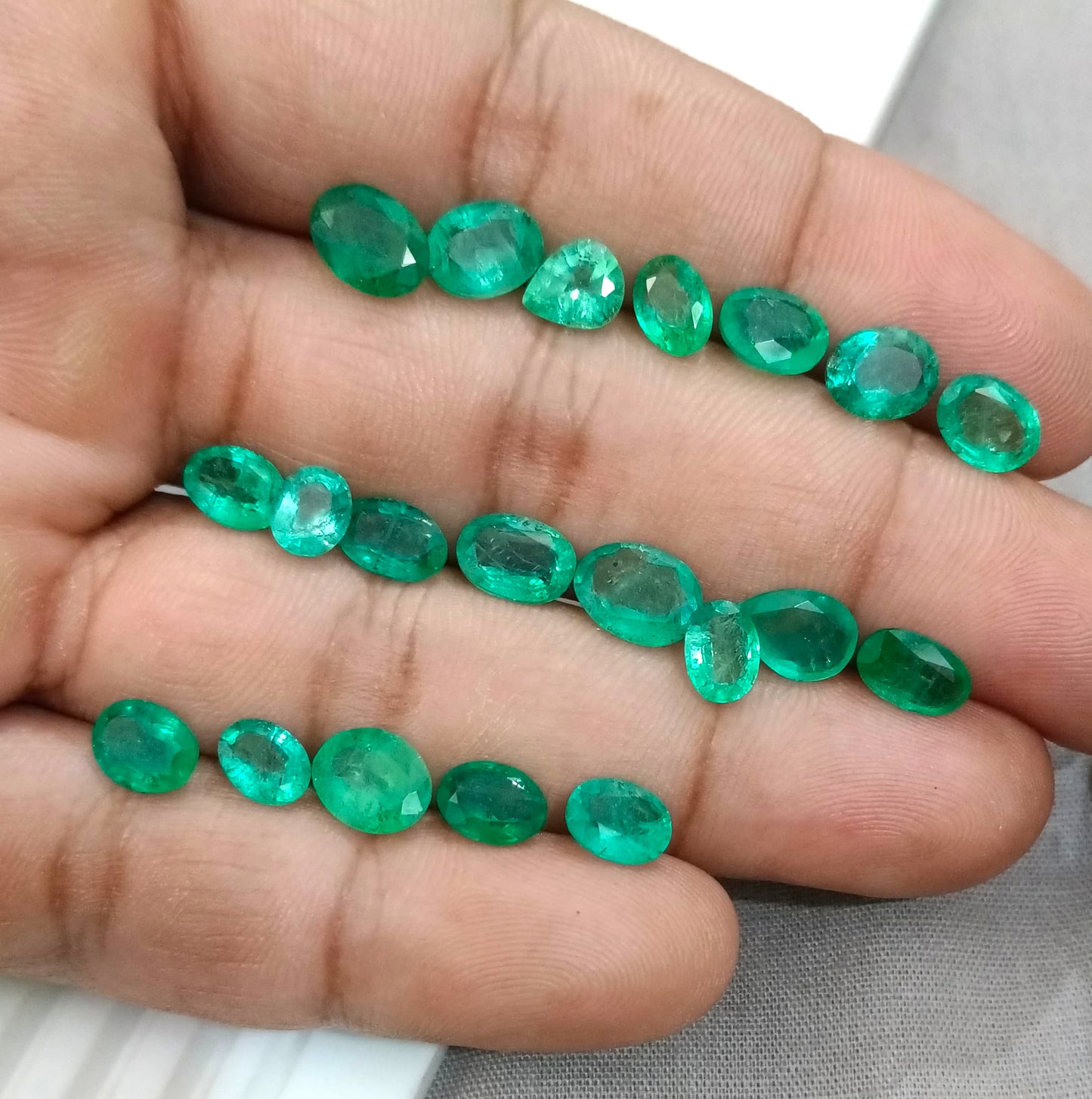 21.66ct Emerald Parcel, 100% Natural Emeralds