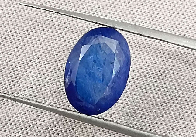 4.01ct Royal blue sapphire Sri Lanka origin natural only heated loose gemstone
