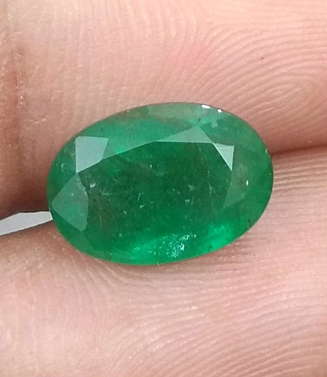 Zambian Emerald 4.09ct  Natural Certified Oval Cut Medium Green Loose Stone