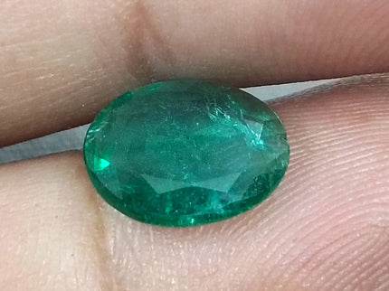 Certified 2.19ct Medium Deep Green Natural Emerald.