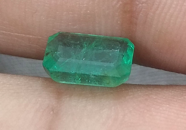GSI Certified 1.84ct Deep Green Natural Zambian Emerald Minor Oiled Loose Gemstone