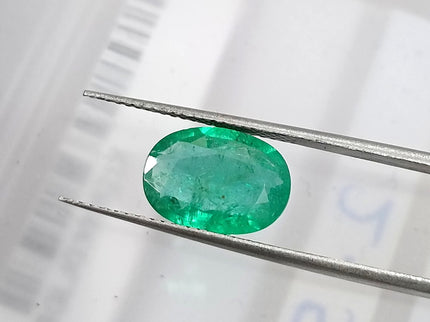 2.56ct Natural Emerald SGL Certified Rich Medium Spring Green Oval Cut Gemstone
