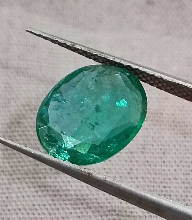 Certified 2.19ct Medium Deep Green Natural Emerald.