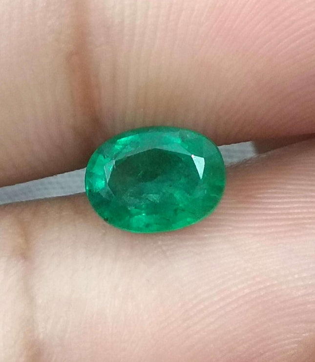 1.33ct Certified Natural Zambian Emerald.