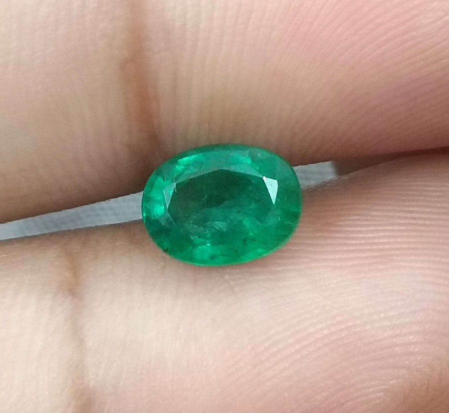 1.33ct Certified Natural Zambian Emerald.
