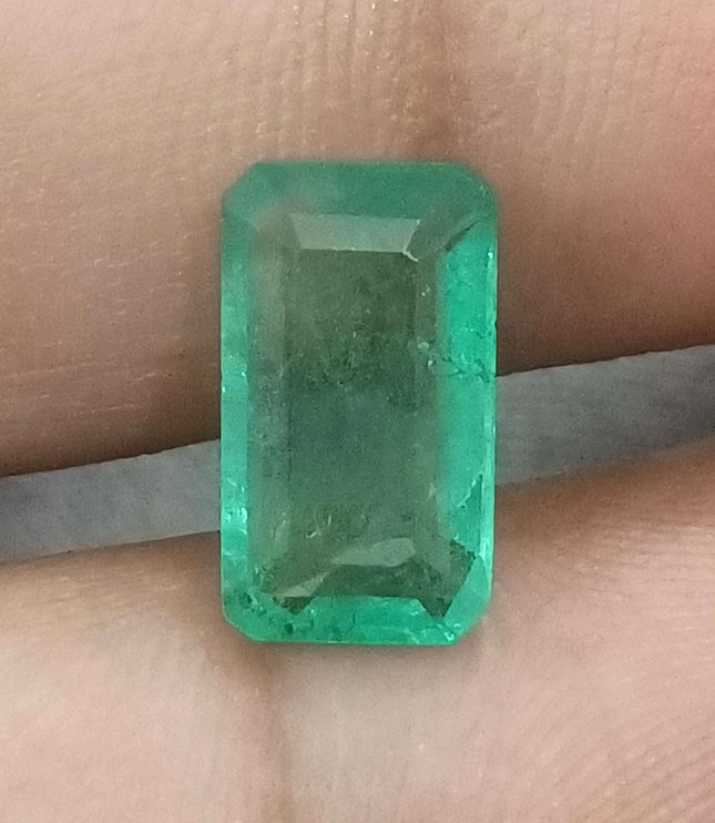 Zambian Emerald 2.74ct Certified Natural Medium Light Green Octagon Cut Loose Stone