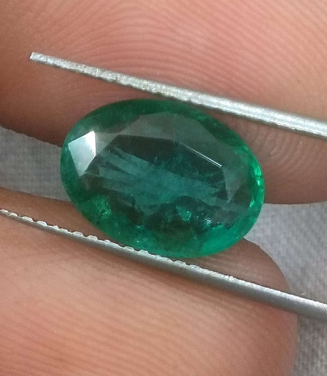 2.41ct Certified Natural Zambian Emerald.